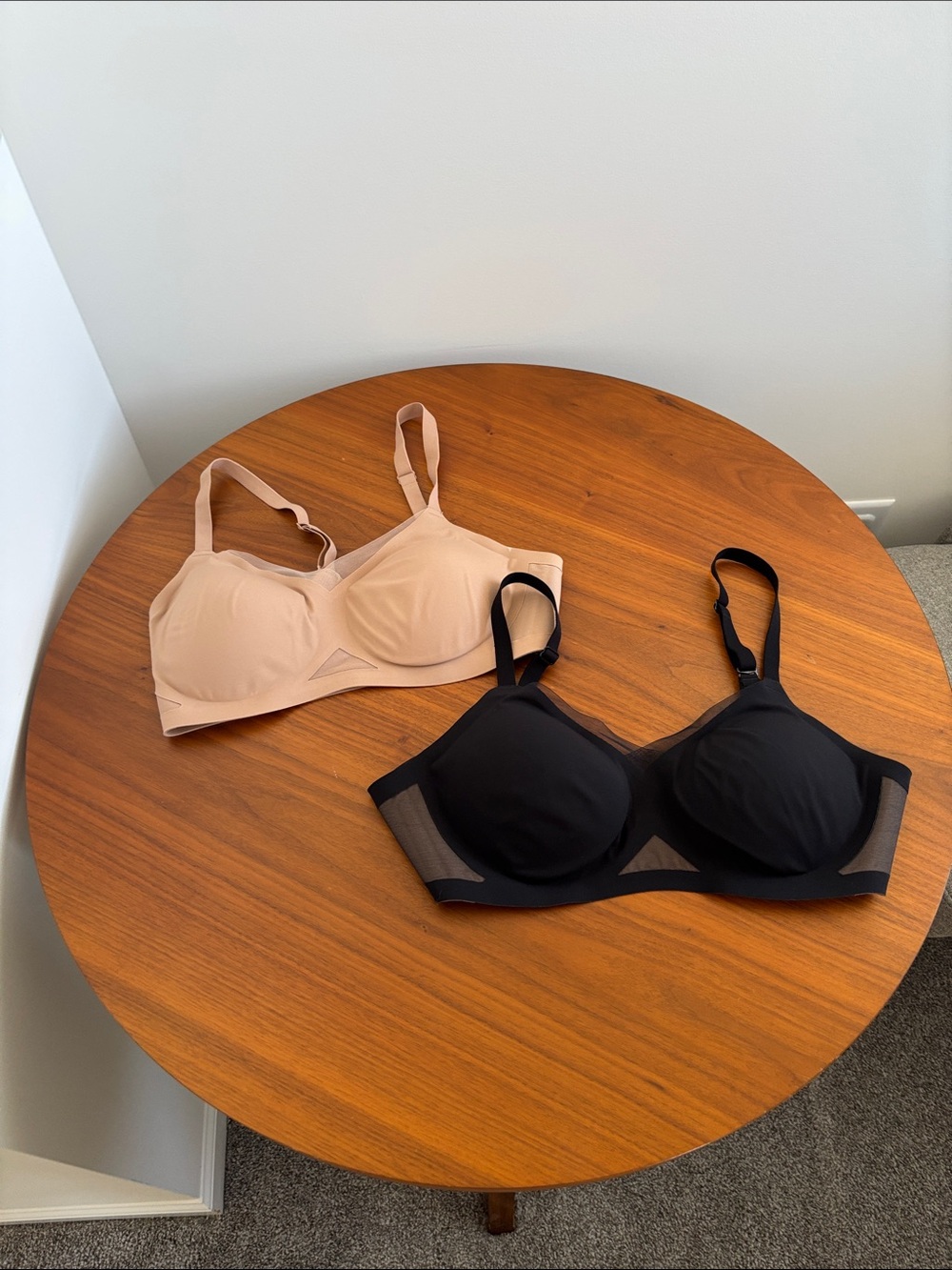 Honeylove Crossover Bras Nude and Black